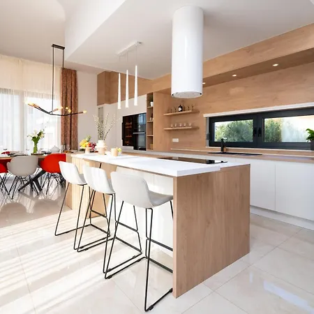 Luxury Olivetum With Heated Pool, Sea View & Sauna - Okrug Gornji Вілла *