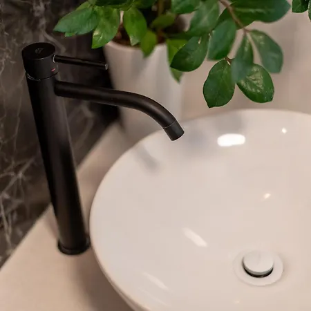 Luxury Olivetum With Heated Pool, Sea View & Sauna - Okrug Gornji トロギール