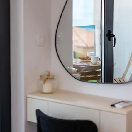 ヴィラ Luxury Olivetum With Heated Pool, Sea View & Sauna - Okrug Gornji トロギール