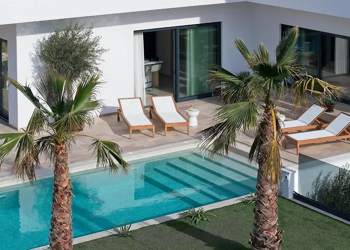 Luxury Olivetum With Heated Pool, Sea View & Sauna - Okrug Gornji Villa *