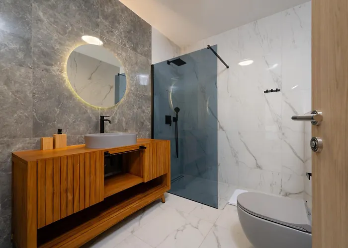 Luxury Olivetum With Heated Pool, Sea View & Sauna - Okrug Gornji Villa *