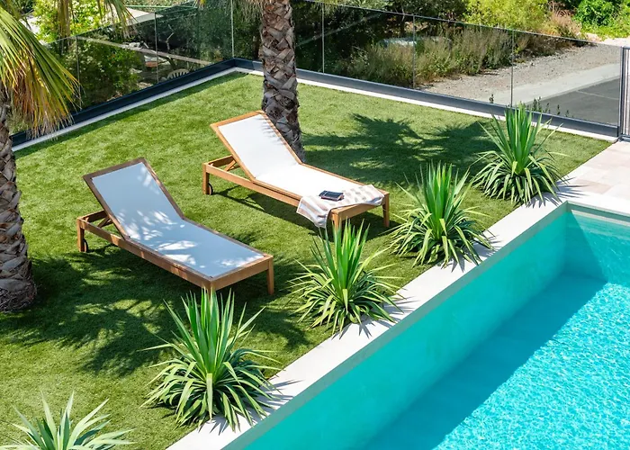 Luxury Olivetum With Heated Pool, Sea View & Sauna - Okrug Gornji Trogir