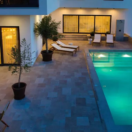 Luxury Olivetum With Heated Pool, Sea View & Sauna - Okrug Gornji Vila Trogir